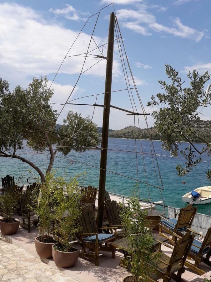 Luena Appartement Grebaštica Buitenkant foto